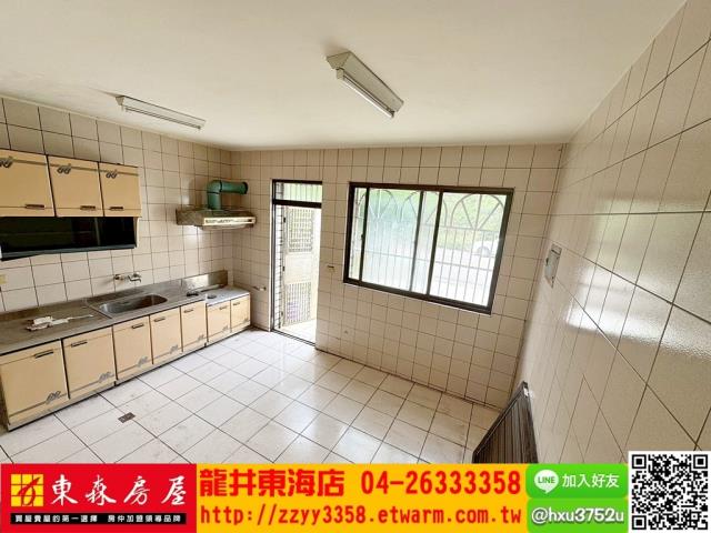 台中沙鹿透天-1