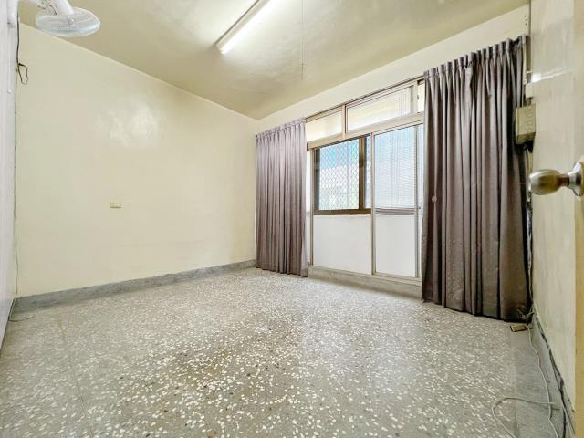 台中沙鹿透天-9