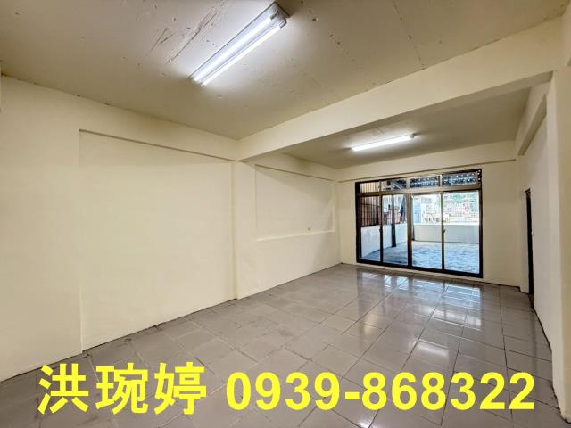 台中霧峰店面-8