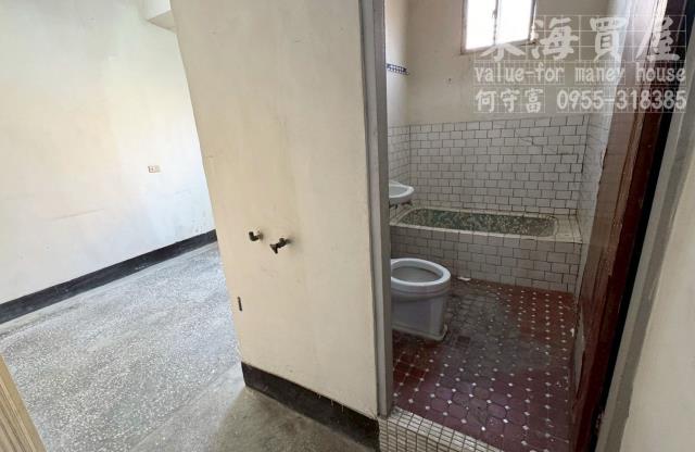 台中大肚透天-11